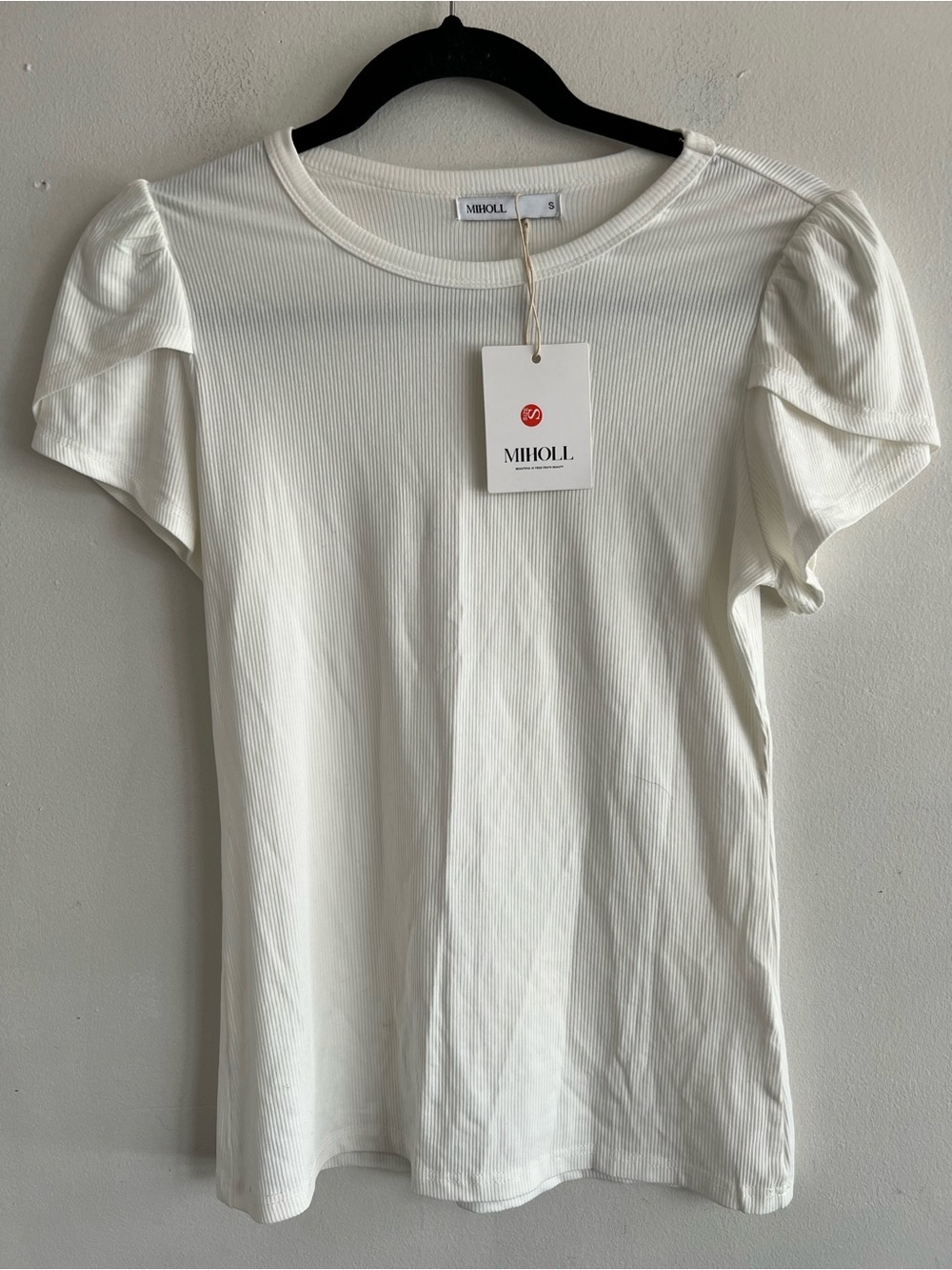 MIHOLL White Ribbed Puff-Sleeve Short Sleeve Top